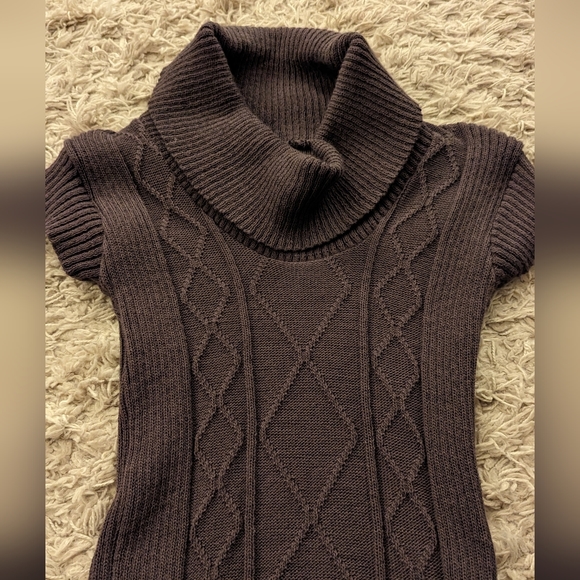 Dress - Picture 6 of 6